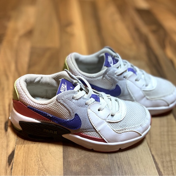 NIKE AIRMAX- 12C (9/19-11/19) - Picture 6 of 10